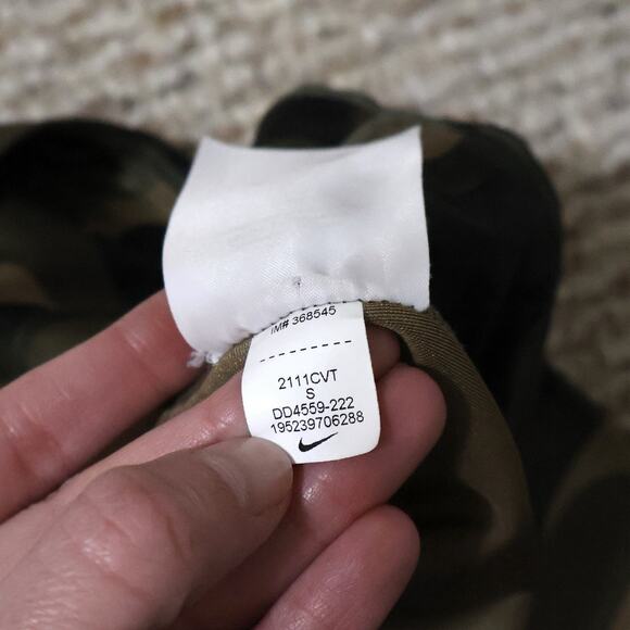 Nike Dri-Fit One Mid Rise Camo Training Leggings S Workout Active - Picture 6 of 7